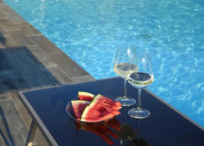 Pool & Garden Lelia Mirano