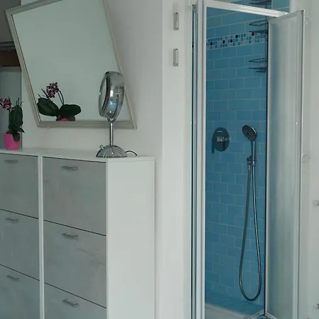 Bed & Breakfast Pool & Garden Lelia 4*