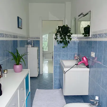 Bed & Breakfast Pool & Garden Lelia